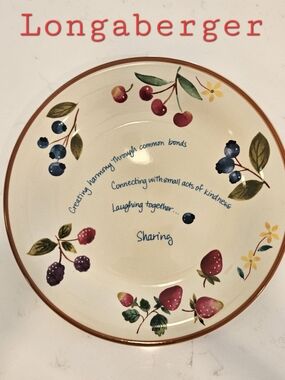 Longaberger Creating Harmong 2005 Cream Serving Plate Berry Motif EUC